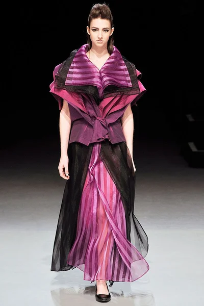 Look 44